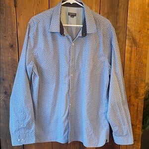 Van Heusen Blue Micro-Print Long Sleeve Button-Down Shirt